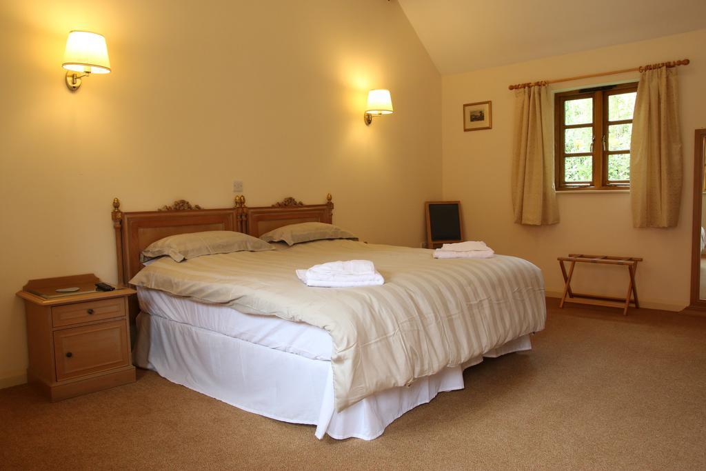 The Ancient Mariner Hotel Nether Stowey Room photo